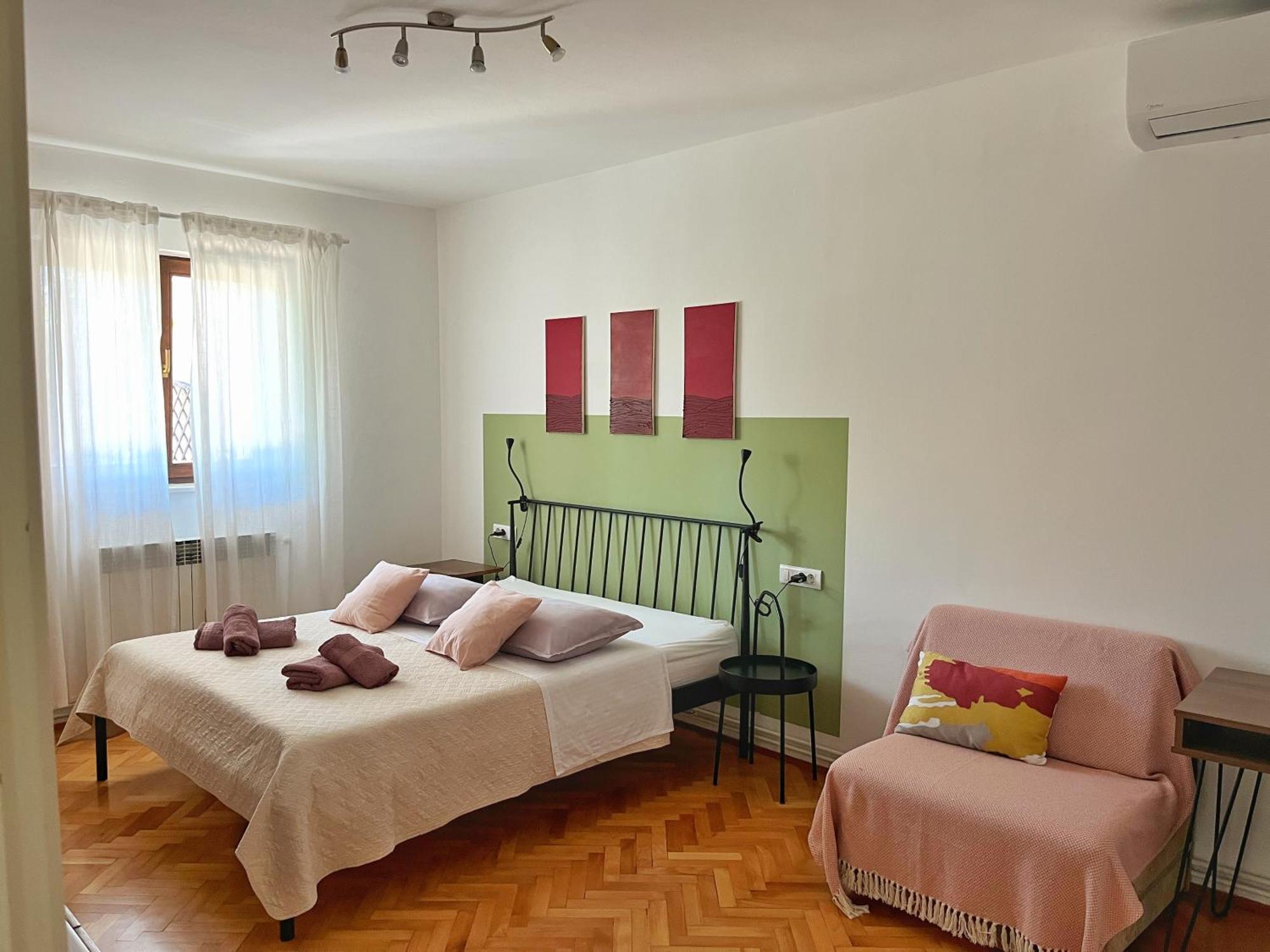 Apartment Nino In Pula Bagian luar foto