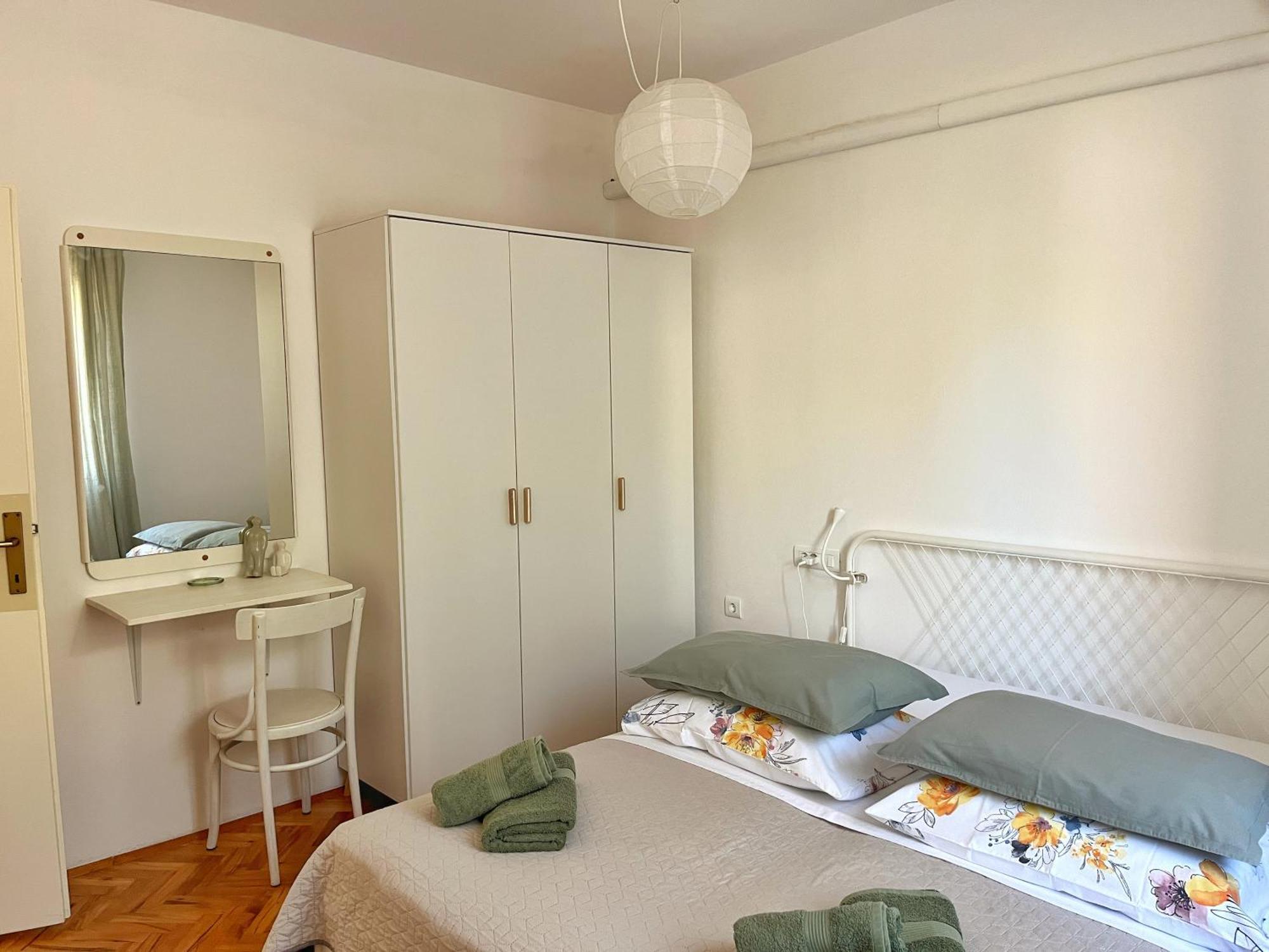 Apartment Nino In Pula Bagian luar foto