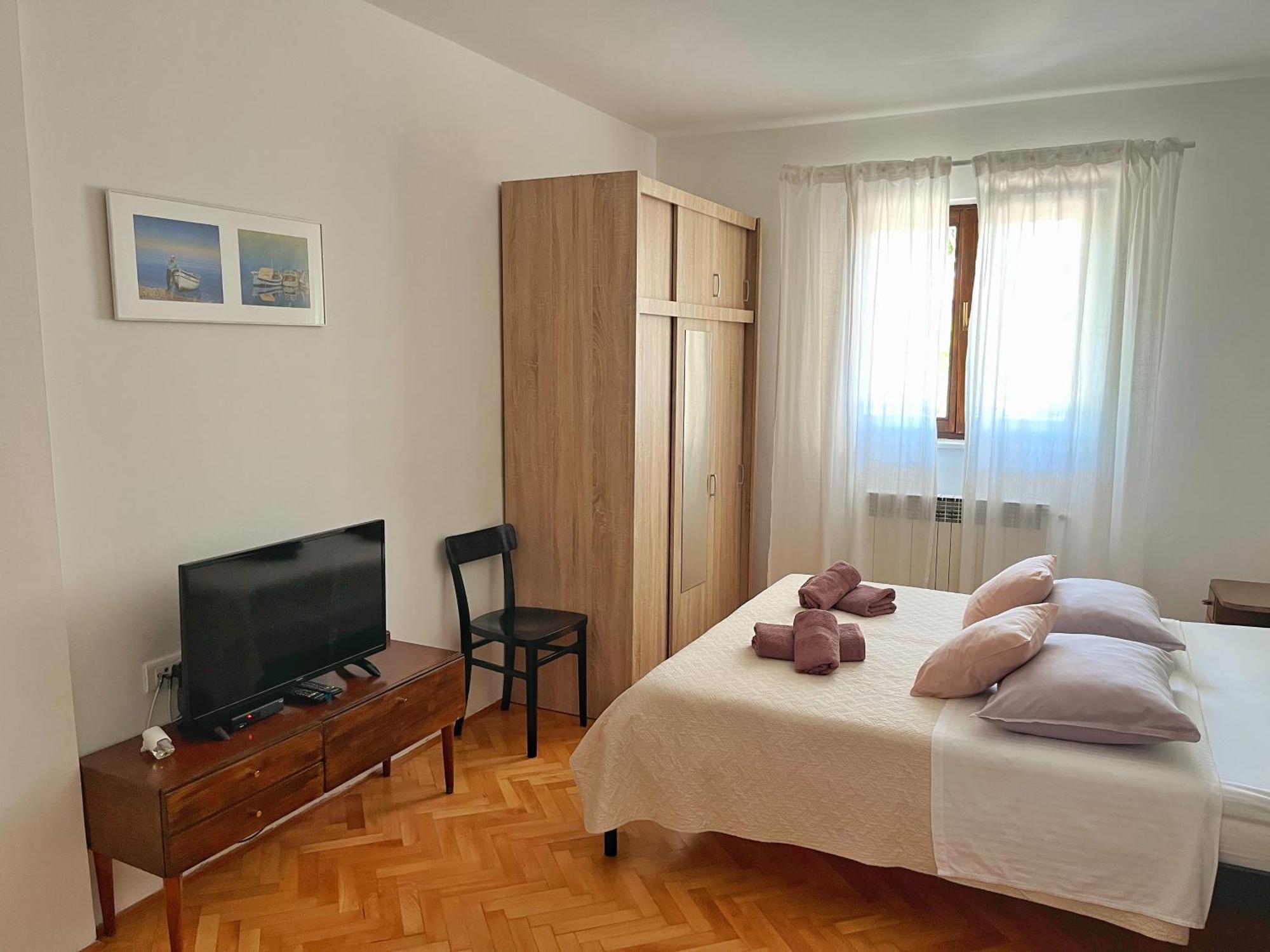 Apartment Nino In Pula Bagian luar foto
